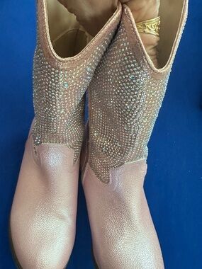 Girls Pink Crystal-Embellished Western Boots